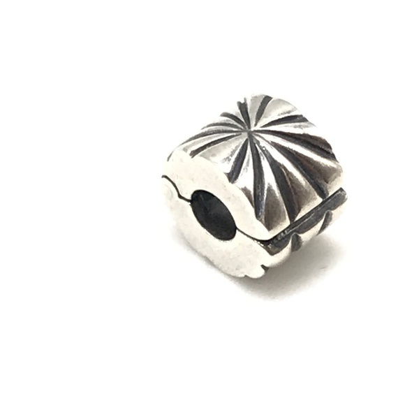 Pandora Star Flower Design Sunburst Clip Charm - Picture 2 of 4